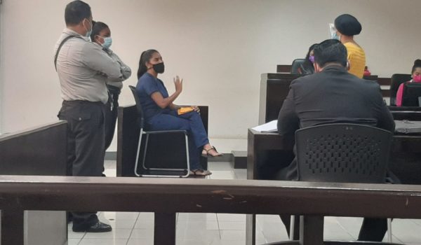 Vilma Paiz Mendoza sentenciada a a cuatro años y seis meses por estafa agravada. LA PRENSA/Ernesto García.