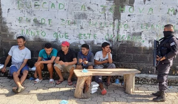 Nicaragüenses juzgados en El Salvador por traficar cocaína valorada en más de 4 millones de dólares