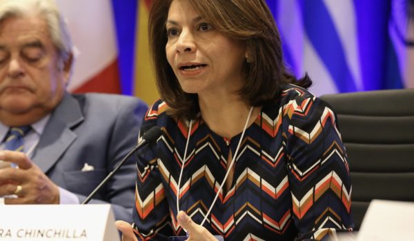 Expresidenta Laura Chinchilla advierte ante el Congreso de EE. UU.: «La democracia en Nicaragua está muriendo»