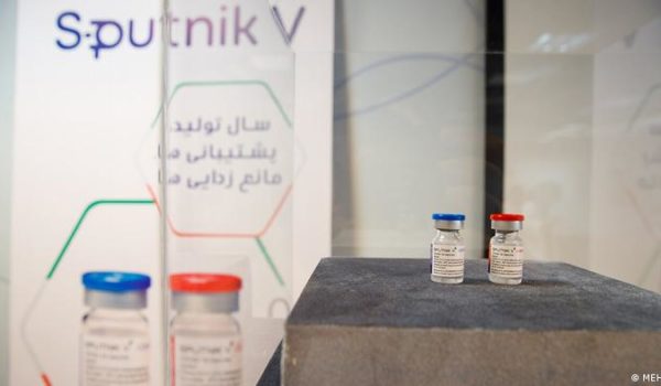Sudáfrica rechaza la vacuna rusa Sputnik V por temor a que aumenten infecciones de VIH