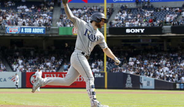 Rays vapulean a Yanquis  y les complican la vida a los playoffs
