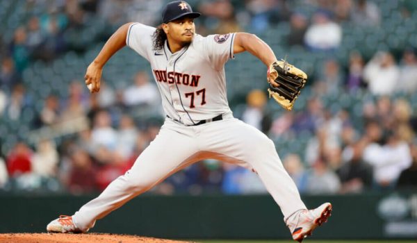 Astros se encomiendan a novato venezolano en segundo juego ante Boston esta tarde