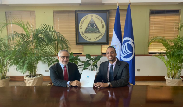 ¿Quién es el representante de Nicaragua que defendió al régimen en la sesión del Consejo Permanente de la OEA?