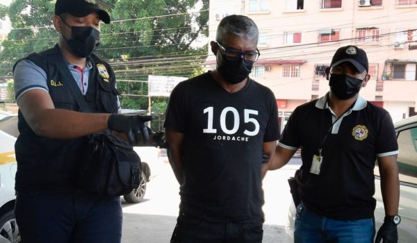 En prisión preventiva quedó el odontólogo panameño acusado de matar a joven nicaragüense, LA PRENSA/Tomada de Mi Diario de Panamá.