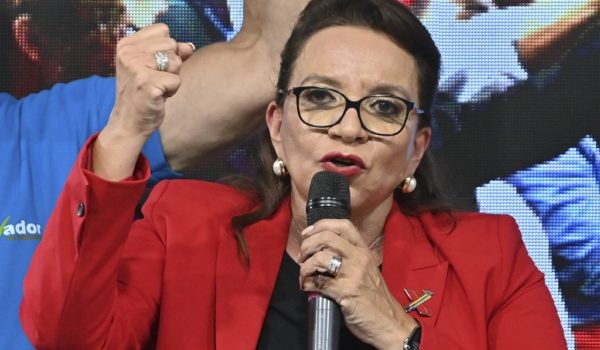 La opositora Xiomara Castro lidera los resultados en las elecciones presidenciales de Honduras