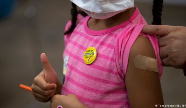 Canadá aprueba la vacunación contra el COVID-19 a niños de entre 5 y 11 años