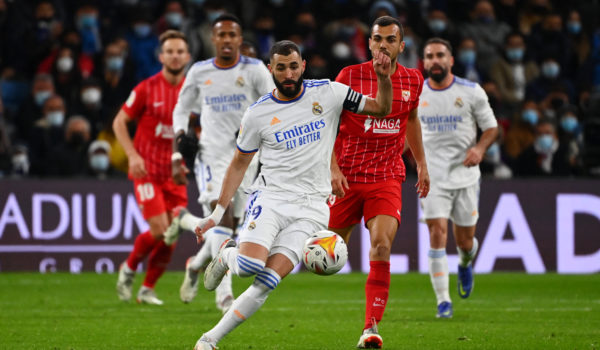 El Real Madrid remonta ante el Sevilla y se afianza en el liderato de la Liga