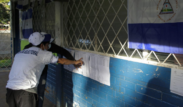 Presentan informe «Colapso Electoral 2021» que registra el contexto de las elecciones en las que se reeligió Ortega