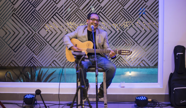 Luis Pastor disco