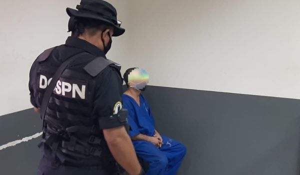 Este hombre fue sentenciado a siete años de prisión por haber abusado sexualmete de su hijastra, LA PRENSA/Cortesía.