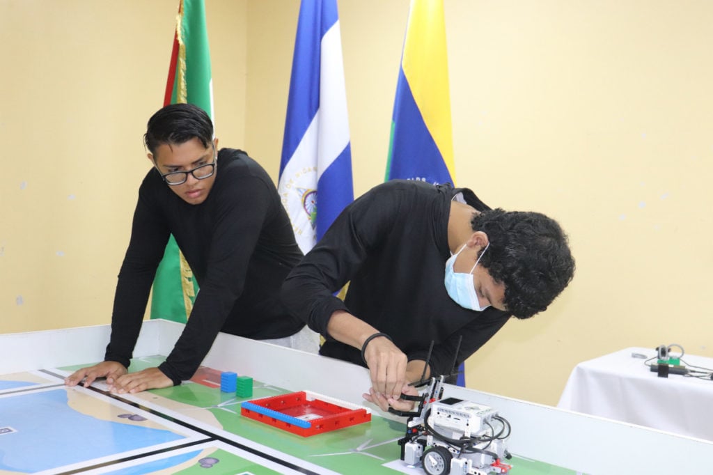 Nicaragua en mundial de robótica