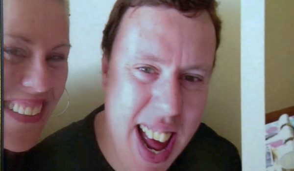 La batalla de unos padres para sacar a su hijo autista del hospital en el que lleva ingresado 20 años