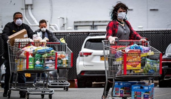 Por qué la inflación en Estados Unidos se disparó a su nivel más alto en 30 años (y qué consecuencias puede tener)