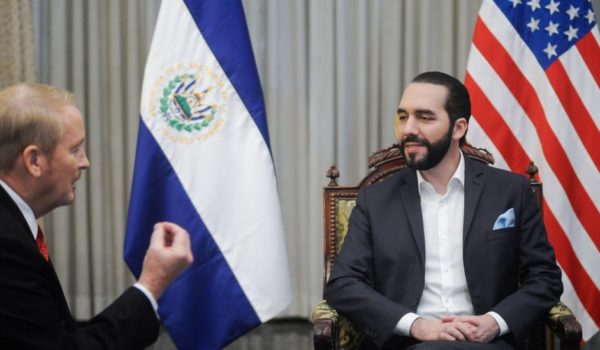 Bukele y Biden: 5 momentos de la creciente tensión entre EE.UU. y El Salvador y cómo afecta a dos aliados históricos