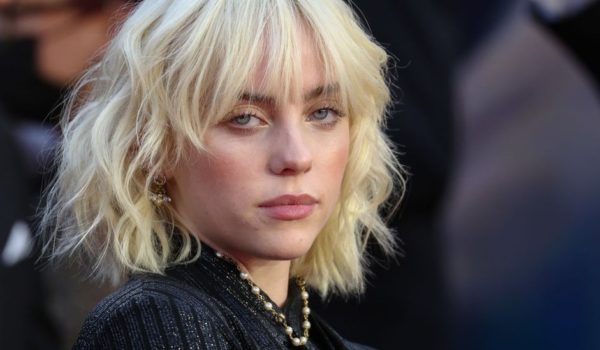 Billie Eilish: cómo la pornografía afecta el cerebro y los hábitos sexuales de los jóvenes como le pasó a la cantante