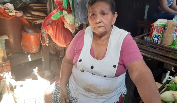 Lorenzana García, madre de Josseling Dávila acepta con resignación que la muerte de su hija fue accidental. LA PRENSA/Ernesto García.