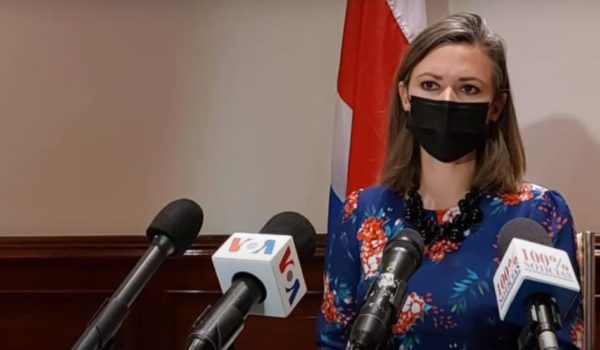 EE.UU. mantendrá relaciones diplomáticas con Nicaragua afirma funcionaria del Departamento de Estado