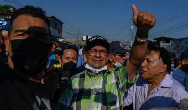 Elecciones en Venezuela: candidato chavista reconoce triunfo de la oposición en las elecciones a la gobernación de Barinas, estado natal de Hugo Chávez
