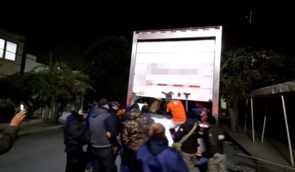 41 nicaragüenses fueron encontrados hacinados en un tráiler en México