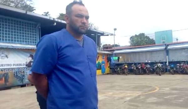 Prisión perpetua está pidiendo la Fiscalía para Pedro Joaquín González Gutiérrez quien mató a golpes a su pareja Belinda Alvarado Norori. LA PRENSA/Captura de video Noti Carazo