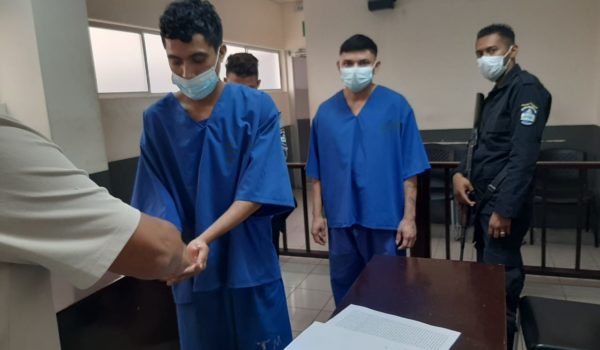 Wilfredo Sánchez y Moisés Serrano enfrentan cargos por robo agravado.. LA PRENSa
