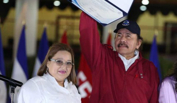 Nicaragua se desploma en el índice de democracia, según The Economist Intelligence Unit, «luego de una elección presidencial falsa»
