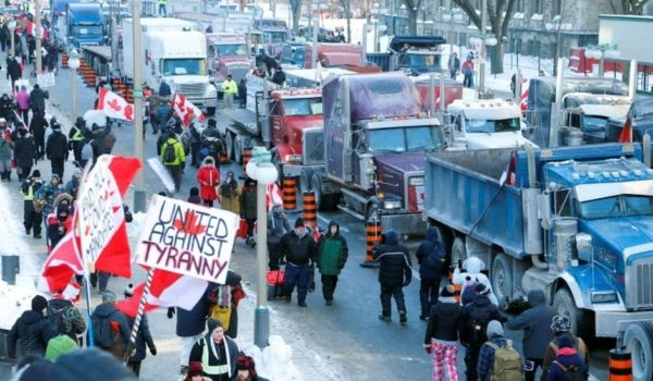 Covid: el caos en Canadá por la protesta de camioneros contra la vacuna obligatoria