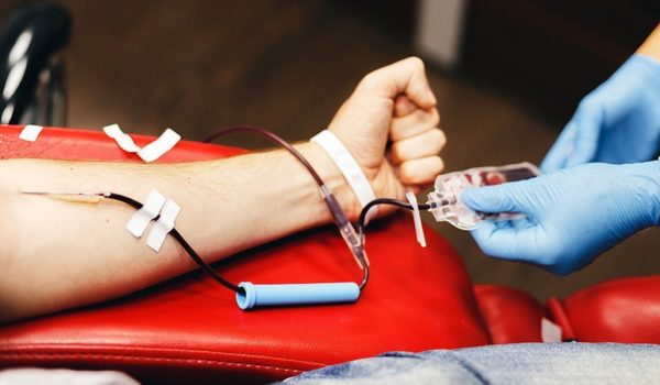 «La situación es terrible»: la crisis por falta de sangre para transfusiones que viven los hospitales de EE.UU.