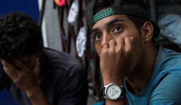 «No estoy saliendo de mi casa por miedo de que me arresten»: el drama de los miles de colombo-venezolanos a los que les anularon la cédula en Colombia