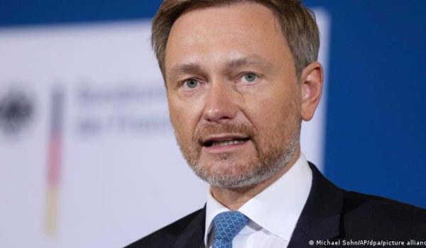 El G7 advierte que está dispuesto a imponer severas sanciones económicas a Moscú