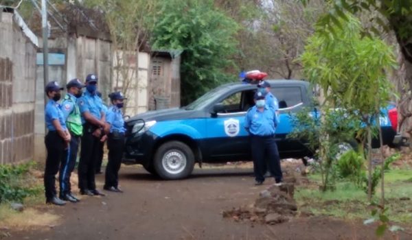 Policía orteguista no le da paz al papá de Richard Pavón, asesinado en abril de 2018