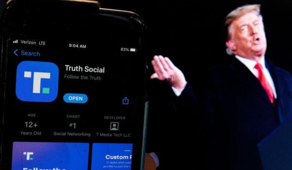 Truth Social: Trump estrena su red social mientras sigue vetado en Twitter