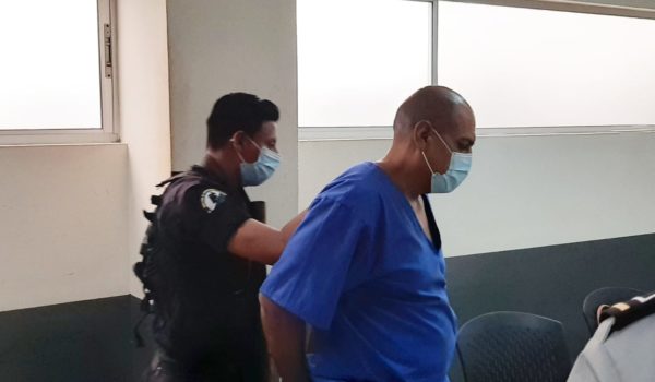 Dany Alexander Pérez Choquin, de 43 años acusados de homicidio imprudente bajo los efectos de bebidas alcohólicas.. LA PRENSA