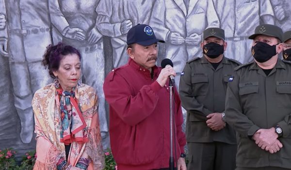 Ortega celebra que Putin haya reconocido la independencia de las regiones separatistas prorrusas en Ucrania