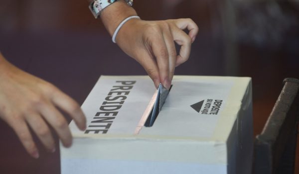 Más de 42,000 nicaragüenses podrán votar este domingo en Costa Rica