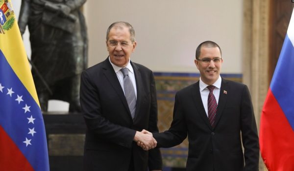 Sanciones de EE. UU. a Rusia impactarán a Venezuela, Nicaragua y Cuba, estima la Casa Blanca