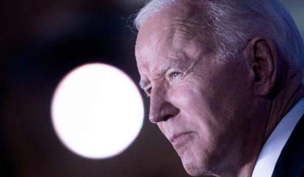 Biden advierte a Rusia que no entre «ni una pulgada en «territorio de la OTAN»