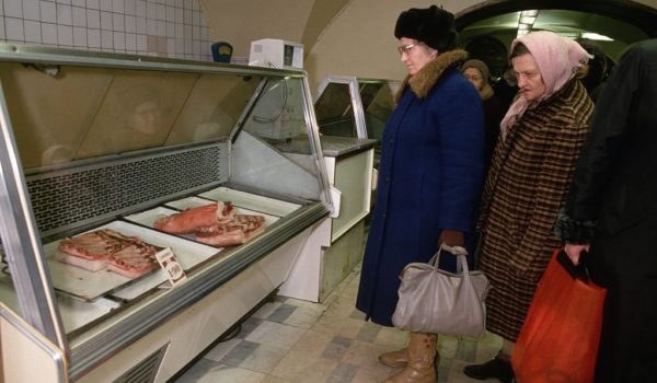 Rusia | ¿De regreso a la URSS?: cómo la salida de compañías extranjeras de Rusia deja al país cada vez más cerca de la era soviética