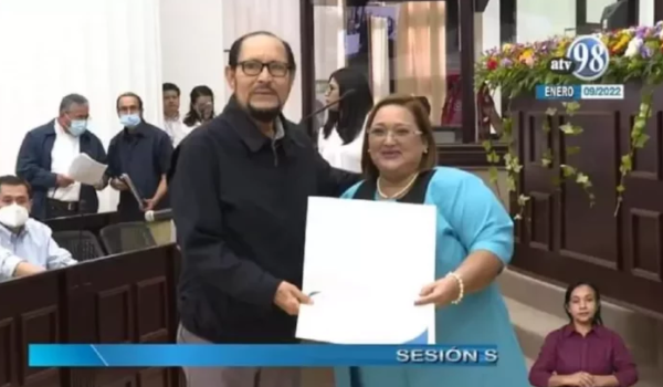 Fallece el diputado orteguista Guillermo Arce, hermano de Bayardo Arce