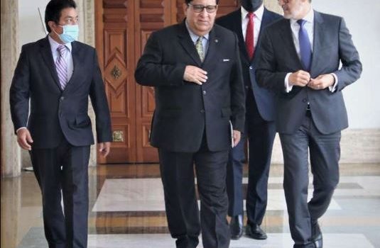 Régimen manda a Argentina a embajador que fue retirado de España