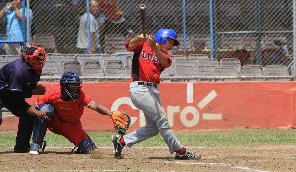Arnol Rizo sigue al frente de los bateadores del Pomares con .488