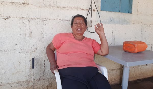 Rosa Ruiz Velásquez, de 68 años ha perdido a cuatro de su familia en accidentes de tránsito. Tres de los casos han quedado sin castigo. LA PRENSA.