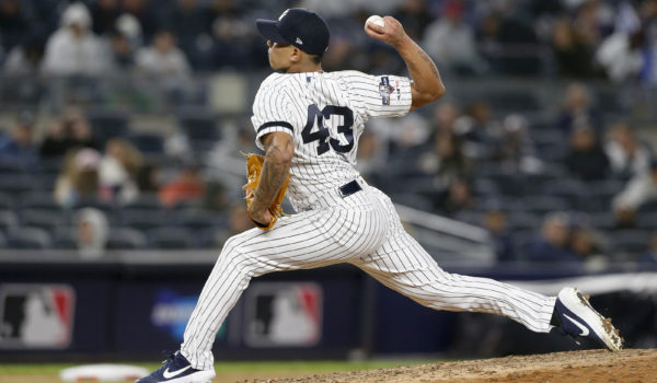 Jonathan Loáisiga regresa con autoridad y sostiene la victoria de los Yanquis