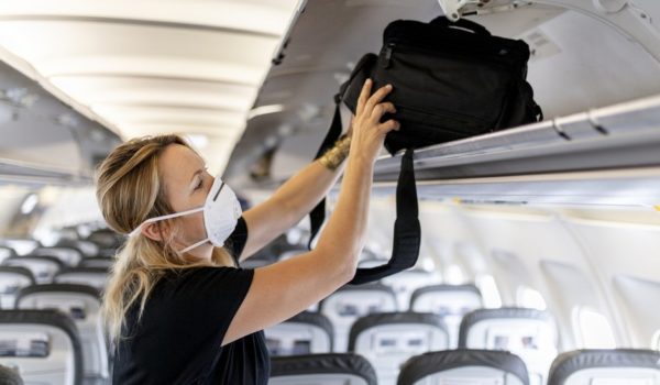 Covid-19: una jueza de Florida anula la obligación de usar mascarilla en aviones y trenes en EE.UU.