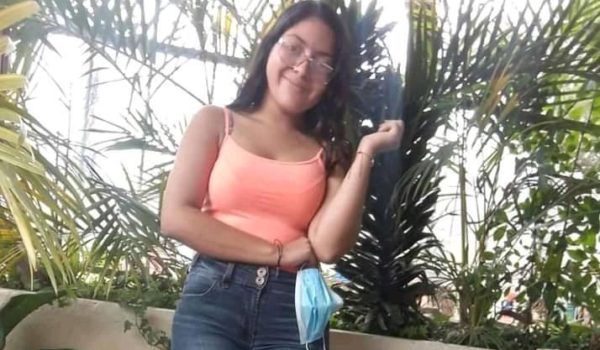 Feministas exigen que el asesino de Britney Olivas cumpla toda su condena en la cárcel