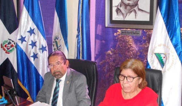 Más diputados del Parlacen rechazan decisión de Daniel Ortega Reyes de promover participación de China en el SICA