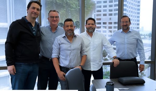 Grupo Garnier adquiere Árbol Communications Group