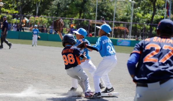 Managua A contra Rivas por el título nacional del beisbol infantil AA