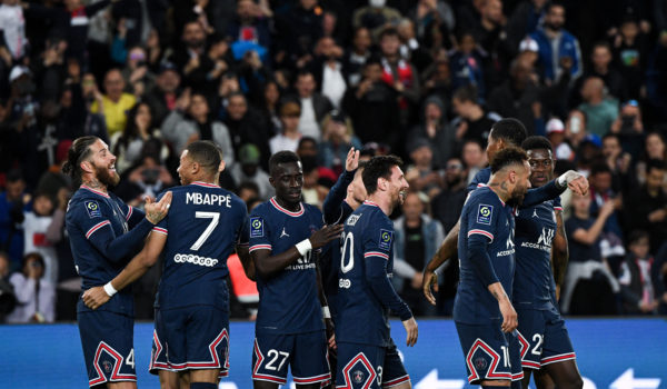 PGS conquista su décimo título en Francia en medio de ambiente sombrío