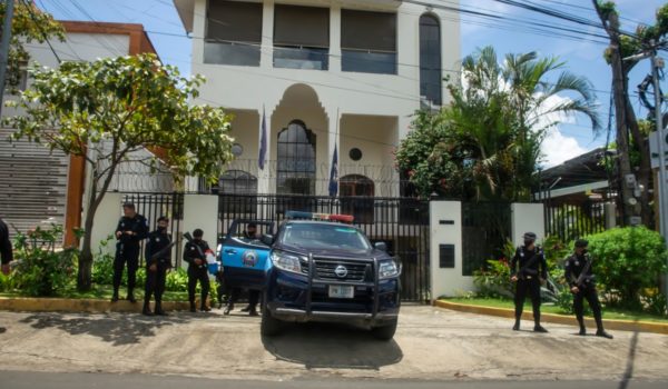 Rosario Murillo oficializa la confiscación de edificio que rentaba la OEA